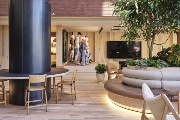 Contractor: Skyline | Architect: Gensler | Location: San Francisco