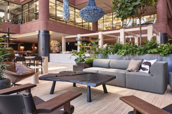 Contractor: Skyline | Architect: Gensler | Location: San Francisco